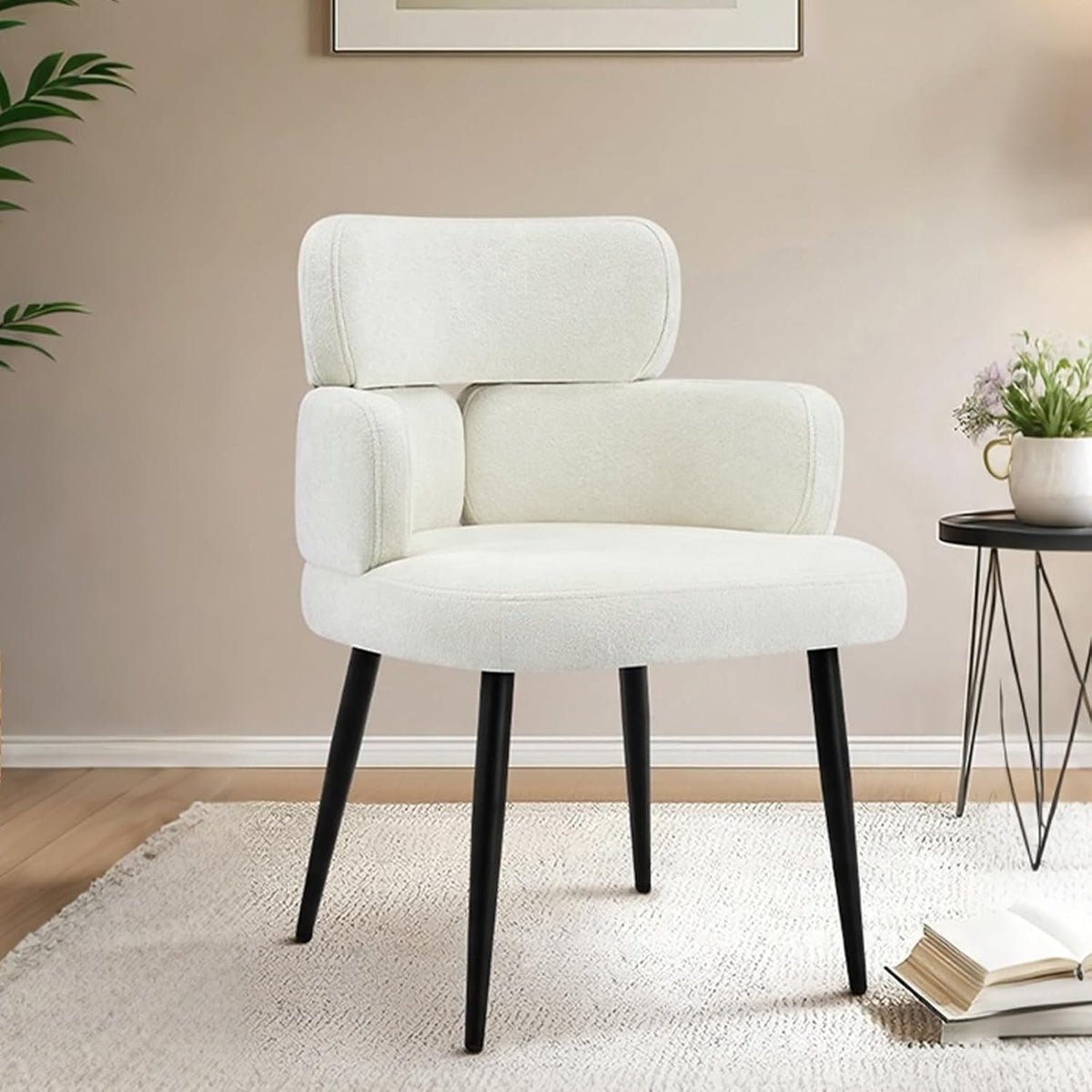 Modern Upholstered Dining Chair, Accent Chair with Soft Fabric, Black Metal Legs, Reading Chair for Living Room, Vanity Chair for Makeup Room, Bedroom, Beige