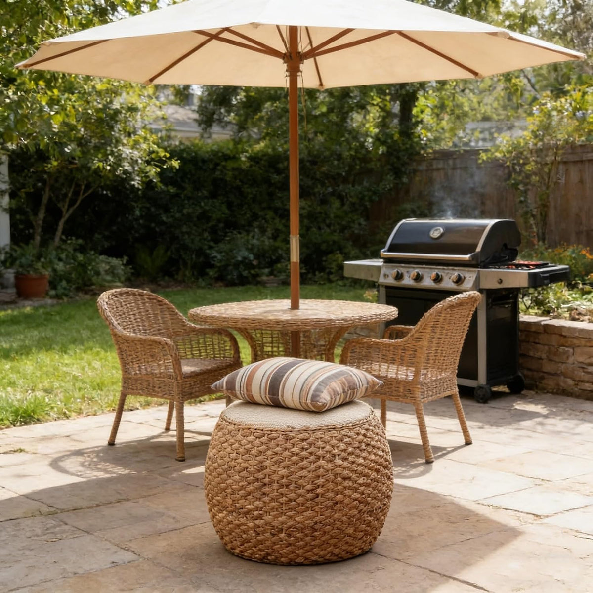 Small Round Ottoman Footrest Stool with Cushion Boho Decorative Accent Seat for Living Room Entryway Footrest Pouf Hand Knitted(32cm/12.5in)